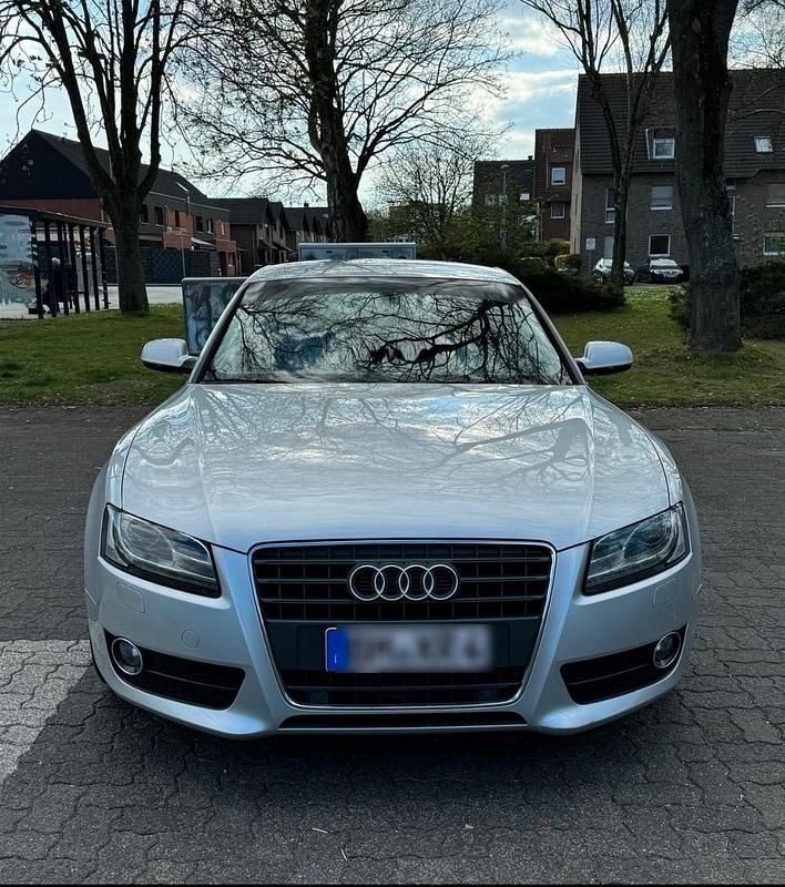 Silber Gebraucht 2009 Audi A5 Sportback Limousine | 10.990 € (Fairer Preis) - Bild 1/4