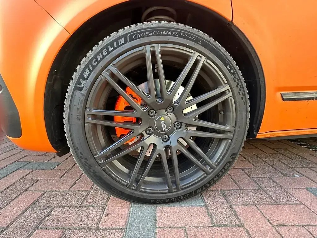 Gebraucht VW Multivan 271 PS (199 kW) 2023 Schwarz Van / Kleinbus