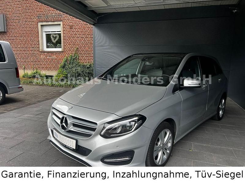 Silber Gebraucht 2016 Mercedes B220 Van / Kleinbus | 18.950 € (Fairer Preis) - Bild 1/4