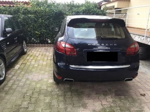 Gebraucht Porsche Cayenne 299 PS (219 kW) 2010 Schwarz metallic SUV