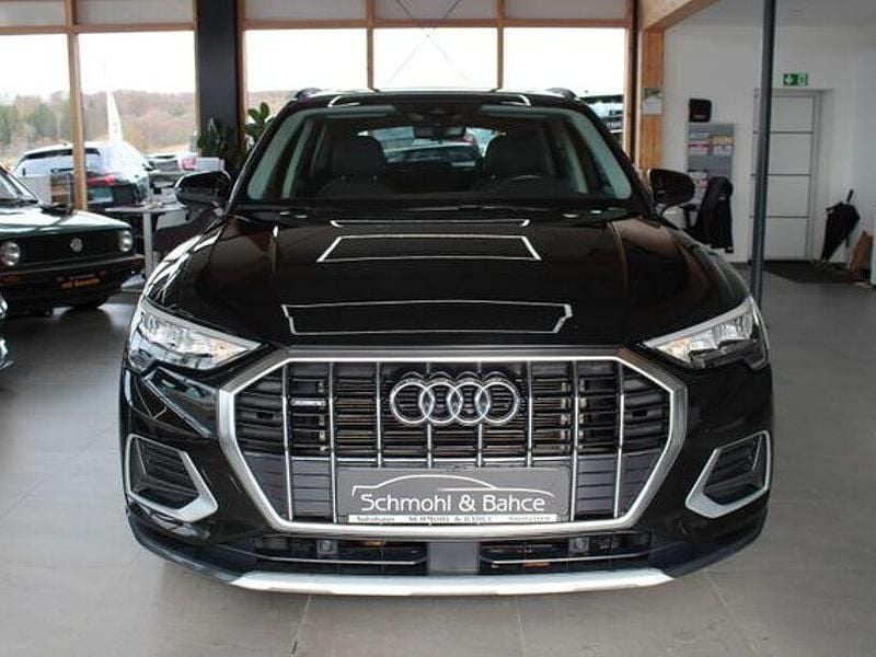 Gebraucht Audi Q3 Advanced 200 PS (147 kW) 2022 Schwarz SUV