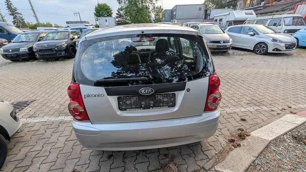 Gebraucht Kia Picanto Vision 65 PS (47 kW) 2011 Silber Kleinwagen