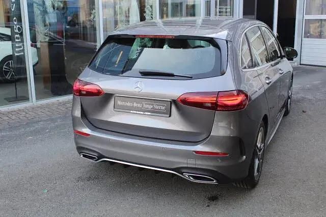 Gebraucht Mercedes B200 AMG 163 PS (119 kW) 2025 Grau Kleinwagen