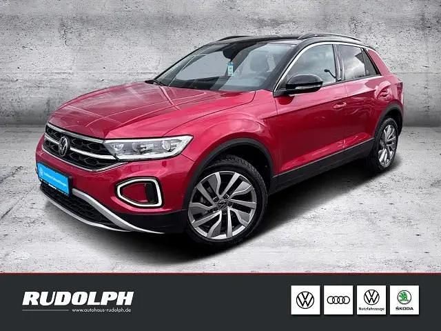 Rot Gebraucht 2024 VW T-Roc Move SUV | 30.840 € (Etwas zu teuer) - Bild 1/4