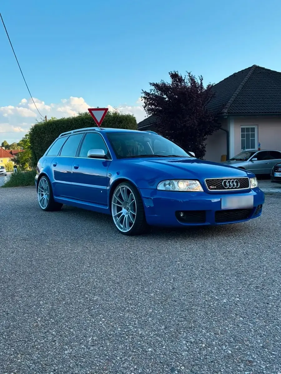 Gebraucht Audi RS4 Performance 280 PS (205 kW) 2001 Blau Kombi