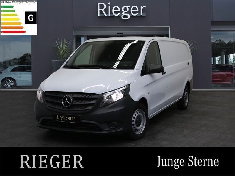 Weiß Gebraucht 2024 Mercedes Vito Van / Kleinbus | 37.247 € (Etwas zu teuer) - Bild 1/4