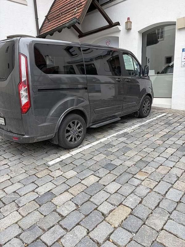 Gebraucht Ford Transit Custom Titanium 170 PS (125 kW) 2019 Grau Van
