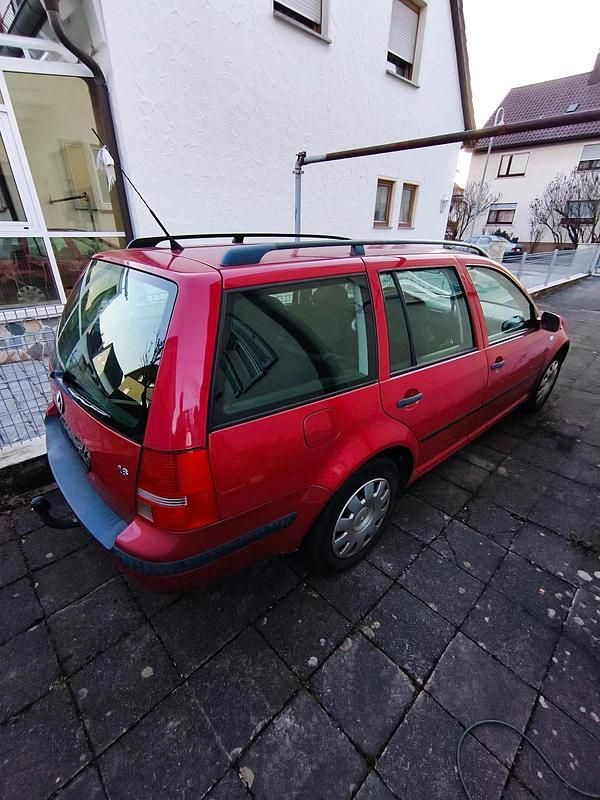 Gebraucht VW Golf IV 105 PS (77 kW) 2004 Rot Kombi