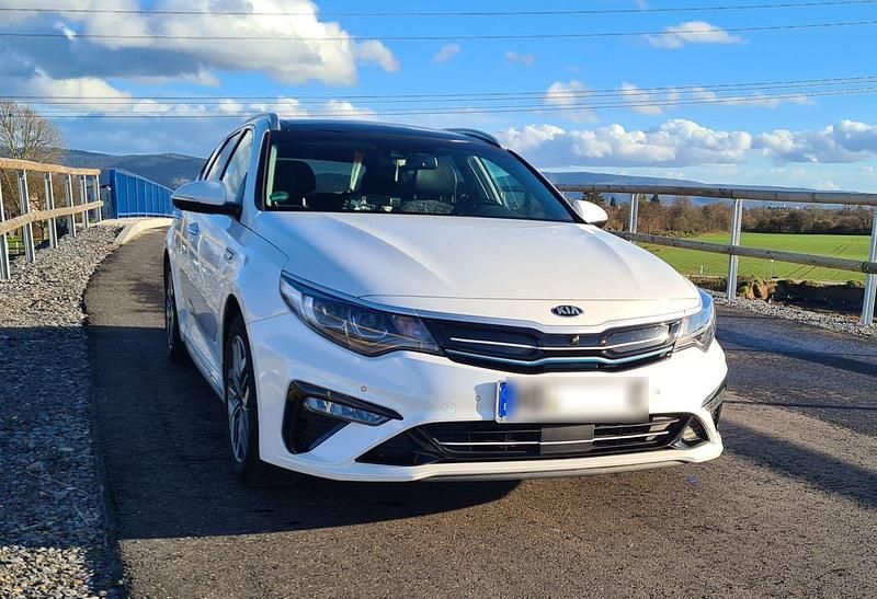 Gebraucht Kia Optima 204 PS (150 kW) 2019 Weiß Kombi