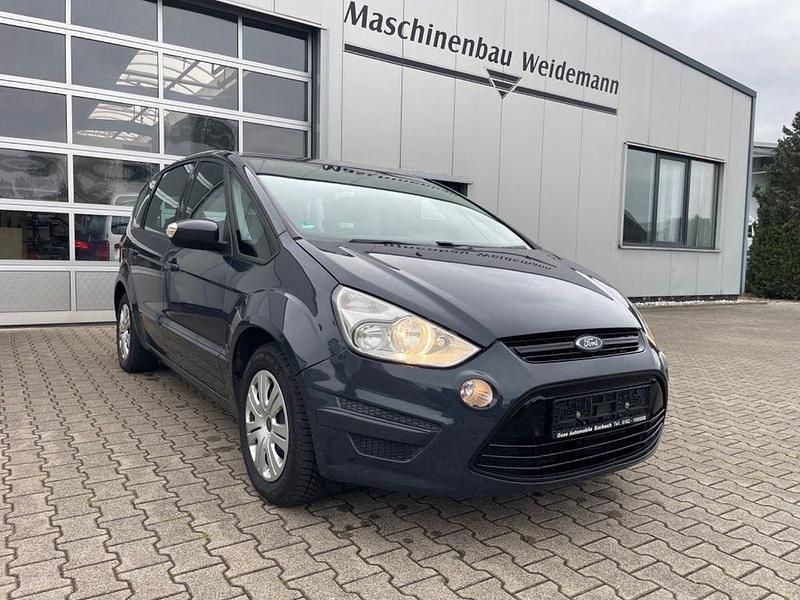 Gebraucht Ford S-MAX Trend 160 PS (117 kW) 2011 Grau Van / Kleinbus