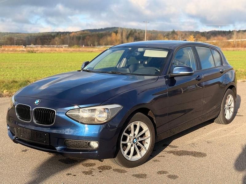 Blau Gebraucht 2014 BMW 118 M Sport Kleinwagen | 7.990 € (Guter Preis) - Bild 1/4