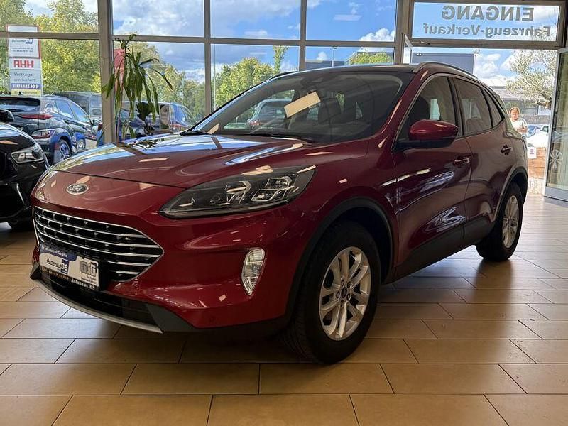 Rot lucidrot metallic (metallic) Gebraucht 2021 Ford Kuga Titanium SUV | 18.000 € (Guter Preis) - Bild 1/4
