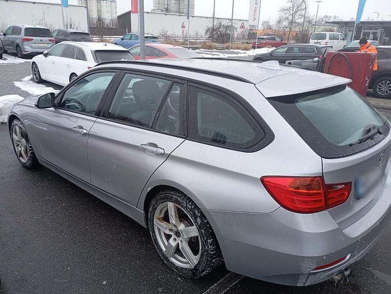 Gebraucht BMW 328 245 PS (180 kW) 2012 Silber Kombi
