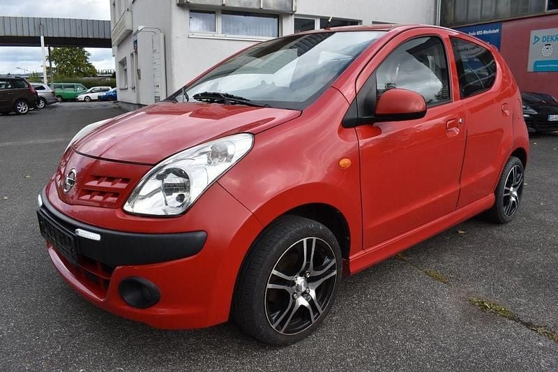 Rot Gebraucht 2010 Nissan Pixo Acenta Kleinwagen | 3.500 € (Fairer Preis) - Bild 1/4