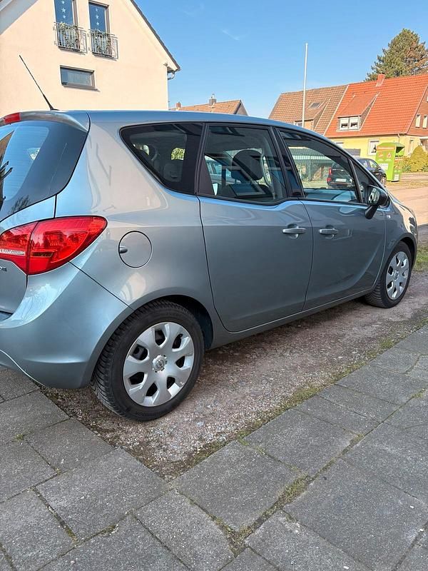 Gebraucht Opel Meriva 2011 Grau Van / Kleinbus