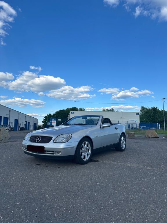 Silber Gebraucht 1999 Mercedes SLK200 Cabrio | 7.500 € (Fairer Preis) - Bild 1/4