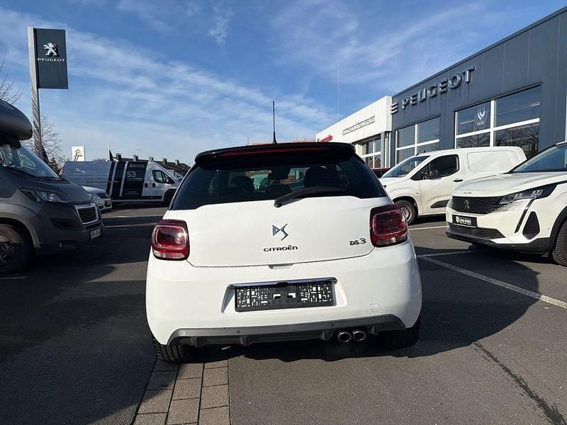 Gebraucht Citroën DS3 Sport Chic 165 PS (121 kW) 2016 Weiß Limousine