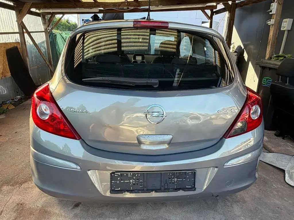 Gebraucht Opel Corsa Edition 95 PS (69 kW) 2012 Braun Kleinwagen