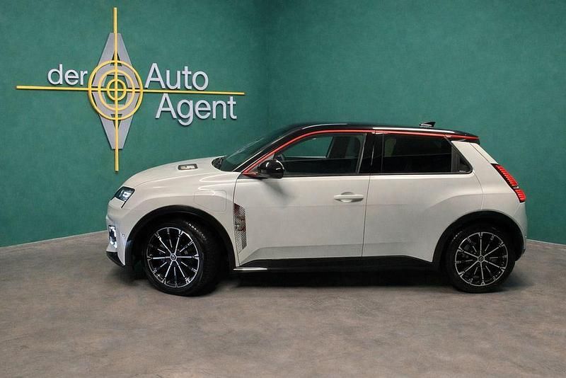 Gebraucht Renault R5 Iconic 89 kW (122 PS) 2025 Weiß Kleinwagen