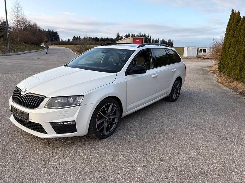 Gebraucht Skoda Octavia RS 184 PS (135 kW) 2014 Weiß Kleinwagen