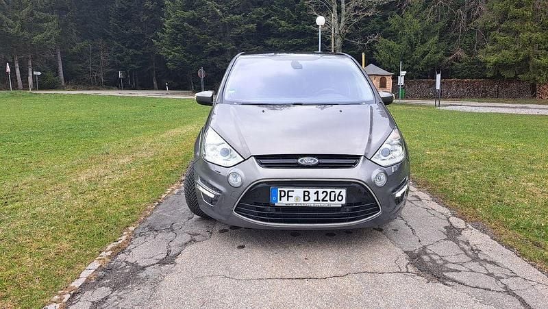 Gebraucht Ford S-MAX S 200 PS (147 kW) 2013 Grau Van / Kleinbus