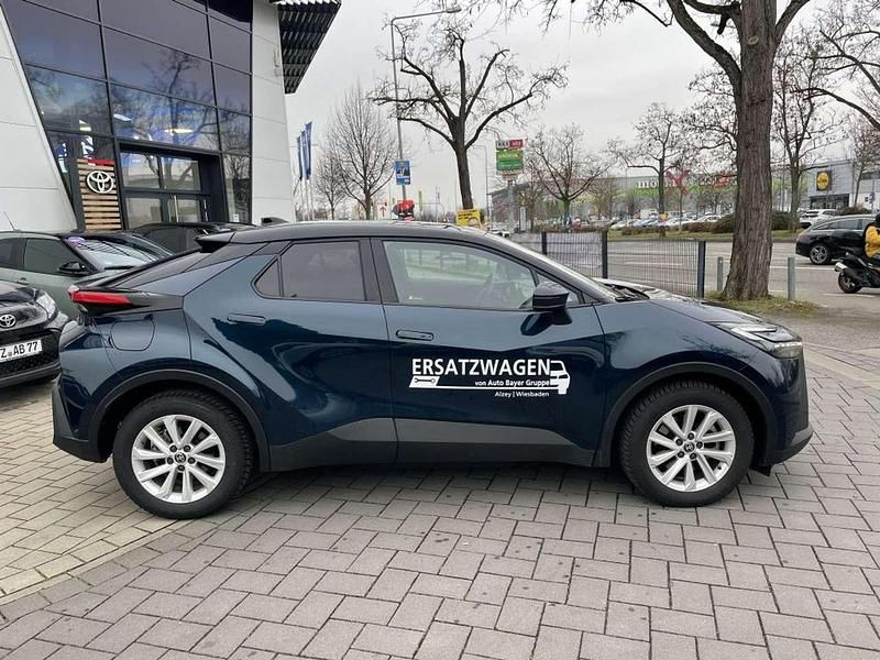 Gebraucht Toyota C-HR 223 PS (164 kW) 2025 Midnight teal metallic/schwarz SUV