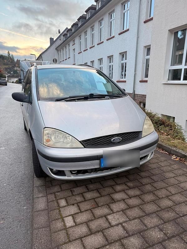 Silber Gebraucht 2002 Ford Galaxy Van / Kleinbus | 950 € (Guter Preis) - Bild 1/4