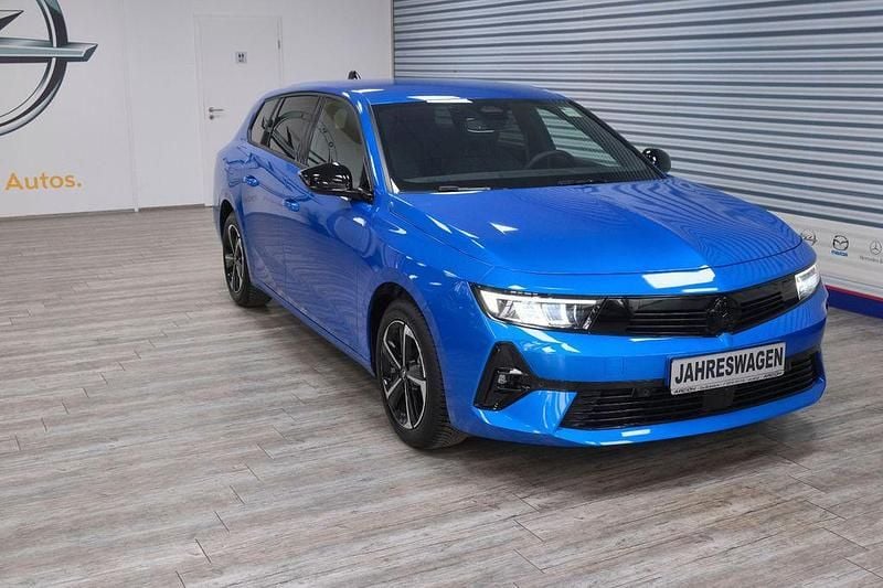 Gebraucht Opel Astra 131 PS (96 kW) 2024 Blau Kombi