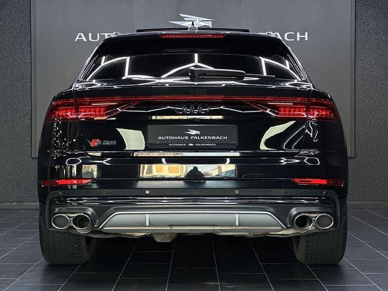 Gebraucht Audi SQ8 Ambiente 435 PS (319 kW) 2019 Schwarz SUV