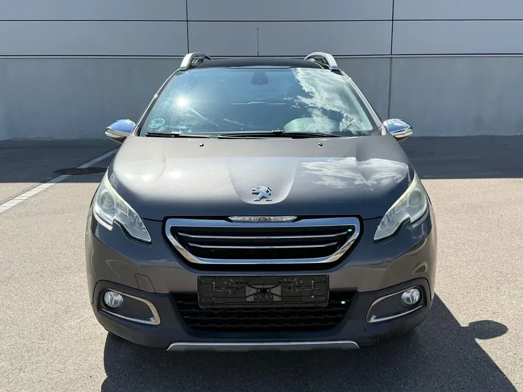 Gebraucht Peugeot 2008 Allure 110 PS (80 kW) 2015 Grau SUV