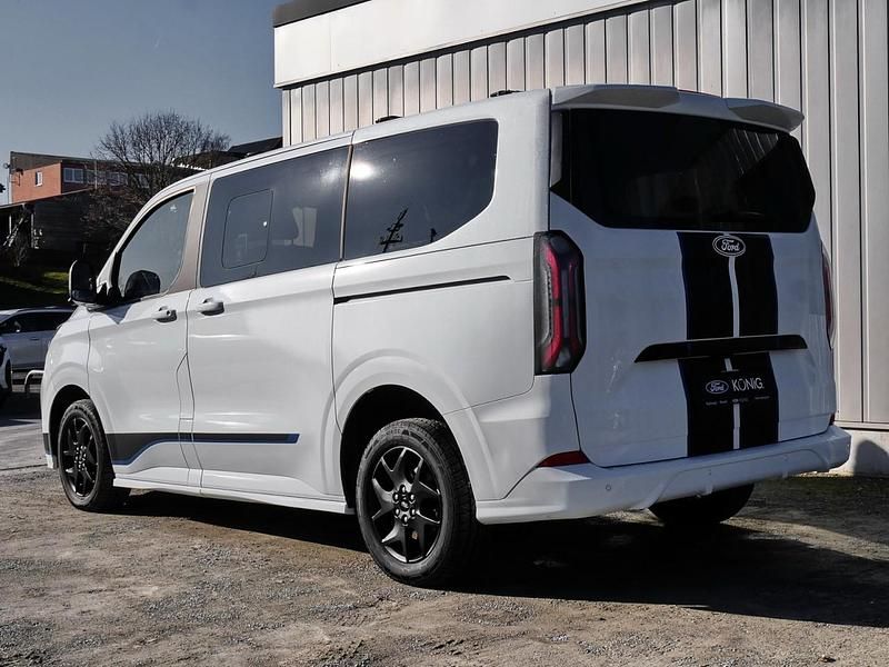 Gebraucht Ford Tourneo Custom Sport 170 PS (125 kW) 2024 Weiß Van