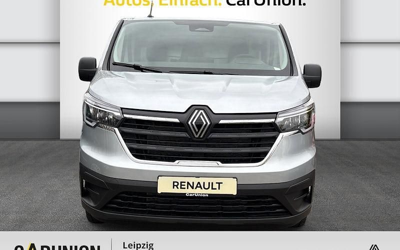 Neu Renault Trafic Komfort 150 PS (110 kW) 2025 Grau Van / Kleinbus