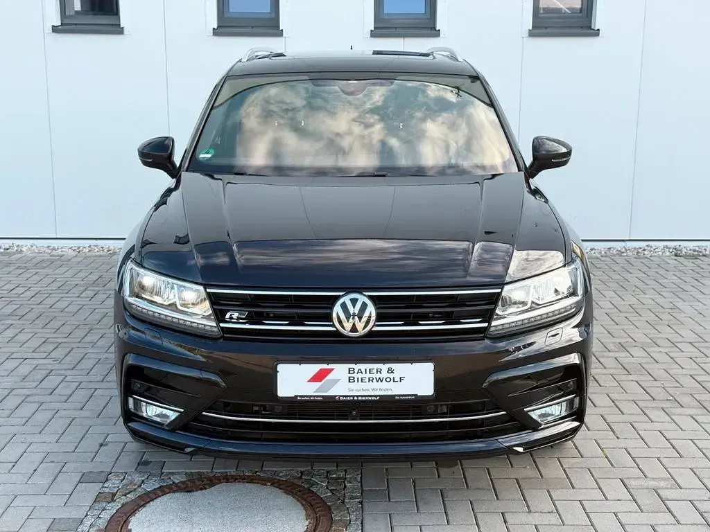 Używany VW Tiguan R-line 220 KM (161 kW) 2017 Czarny SUV