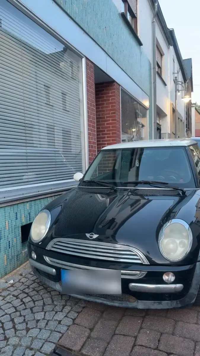 Usata Mini Cooper 116 CV (85 kW) 2007 Nero Utilitaria