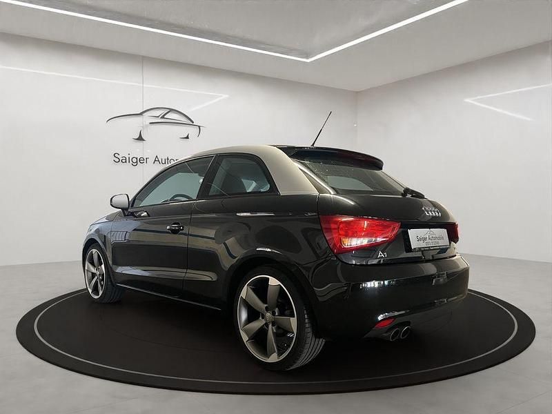 Gebraucht Audi A1 Ambition 122 PS (89 kW) 2012 Schwarz Kleinwagen
