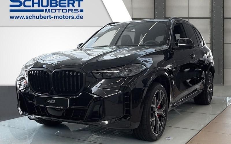 Neu BMW X5 489 PS (359 kW) 2025 Schwarz SUV