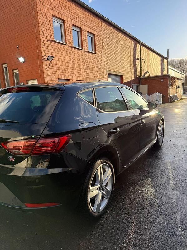 Gebraucht Seat Leon FR 150 PS (110 kW) 2020 Schwarz Limousine