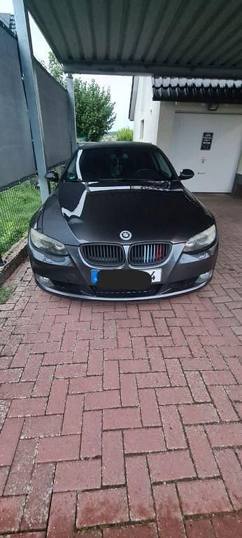 Gebraucht BMW 335 Sport Line 380 PS (279 kW) 2008 Grau Coupé