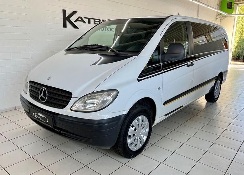 Weiß Gebraucht 2005 Mercedes Vito Van / Kleinbus | 5.950 € (Fairer Preis) - Bild 1/4