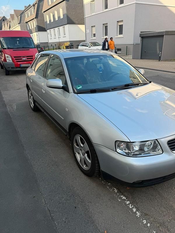 Second-hand Audi A3 115 CP (84 kW) 2002 Negru Hatchback