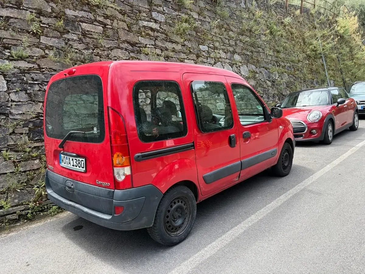 Gebraucht Renault Kangoo 75 PS (55 kW) 2009 Kleinwagen