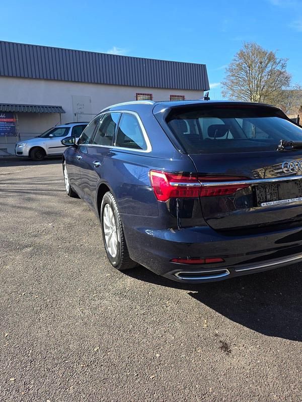 Gebraucht Audi A6 163 PS (119 kW) 2020 Blau Kombi