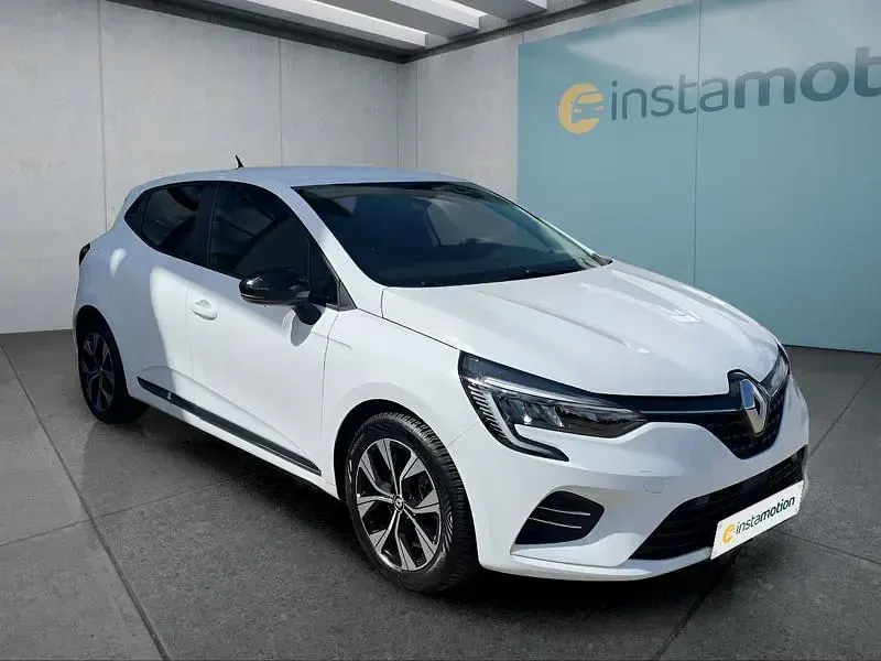 Occasion Renault Clio V Evolution 67 ch (49 kW) 2023 Blanc Citadine