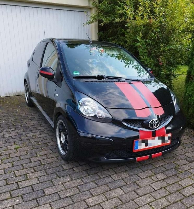 Schwarz Gebraucht 2007 Toyota Aygo Cool Kleinwagen | 500 € (Superpreis) - Bild 1/2