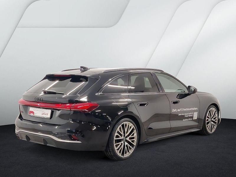 Gebraucht Audi A5 Ambiente 204 PS (150 kW) 2024 Mythosschwarz metallic Coupé