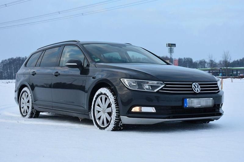 Gebraucht VW Passat Highline 150 PS (110 kW) 2017 Grau Kombi