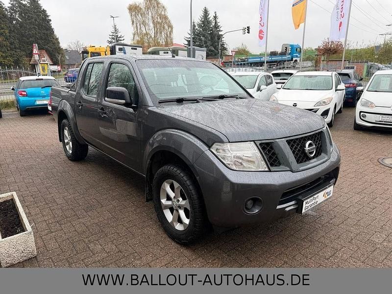 Gebraucht Nissan Navara 144 PS (105 kW) 2013 Grau Pickup
