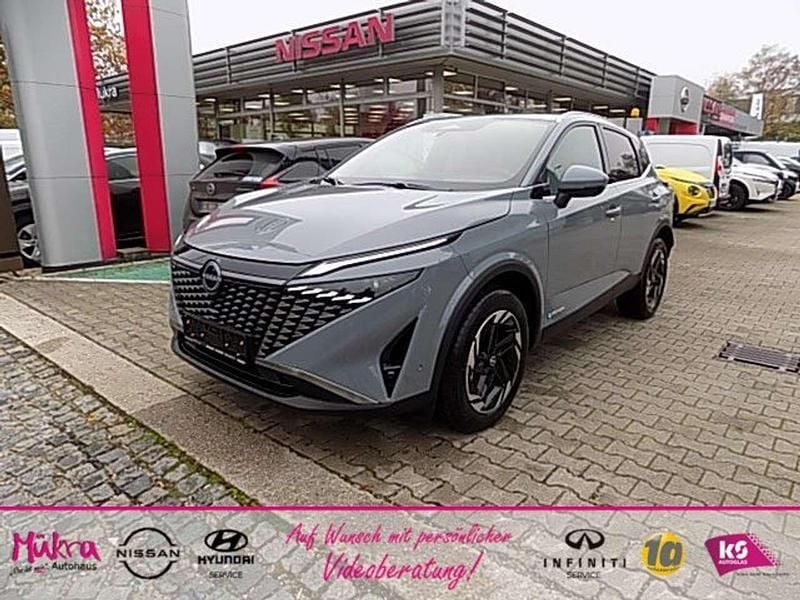 Ceramic grey (grau) Neu 2025 Nissan Qashqai Comfort SUV | 38.960 € (Fairer Preis) - Bild 1/4