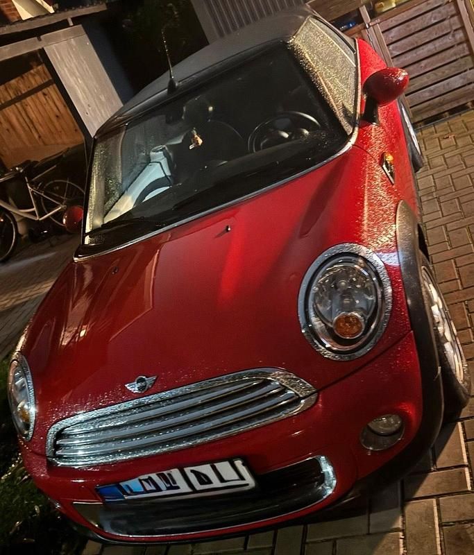 Gebraucht Mini One Cabriolet 105 PS (77 kW) 2017 Rot Cabrio