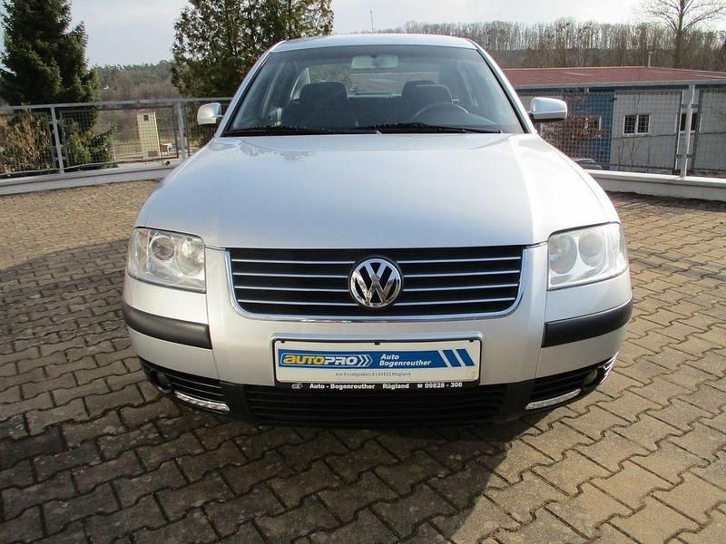 Gebraucht VW Passat Comfortline 170 PS (125 kW) 2001 Silber Limousine